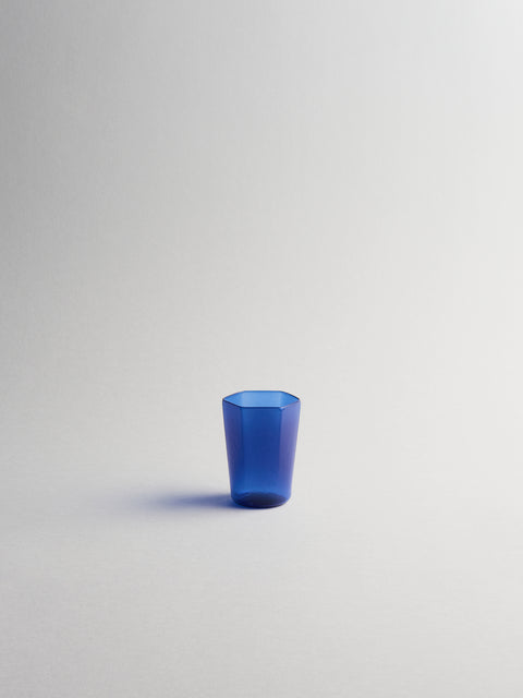 Nini Vino | Lyons Blue