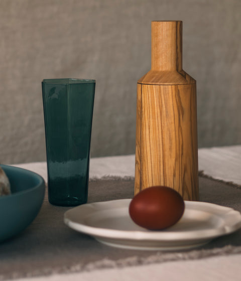 Festone Small Flat Plate | Almond