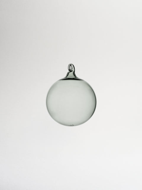 Palline Medium Ornament | Fog gray